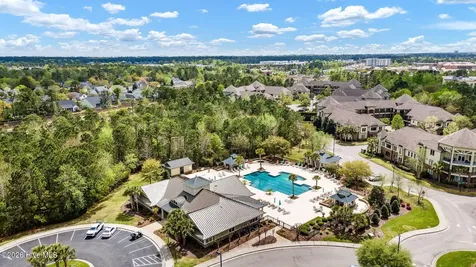 648 Village Park Drive Wilmington NC 28405
