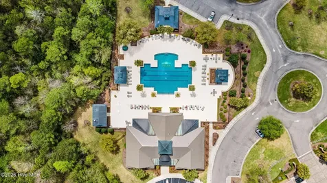 648 Village Park Drive Wilmington NC 28405