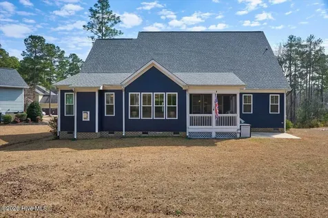 10 Heatherspring Way Spring Lake NC 28390
