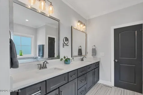 10 Heatherspring Way Spring Lake NC 28390