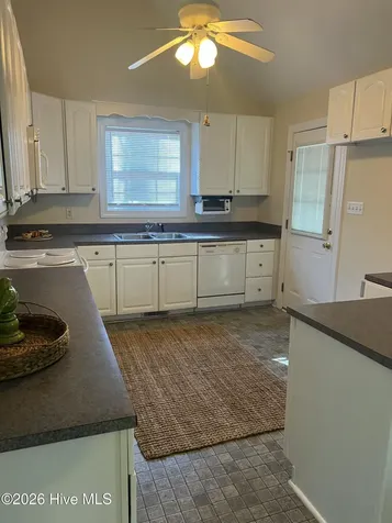 1903 Meredith Avenue Tarboro NC 27886