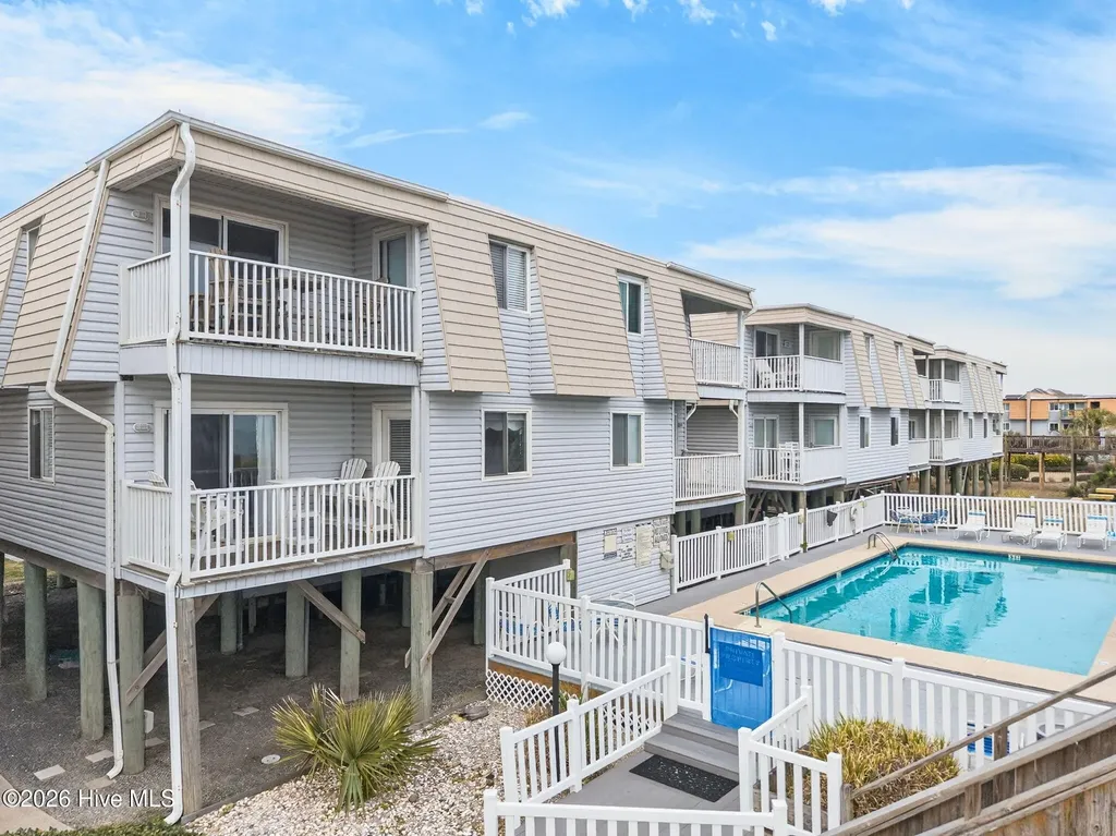 305 W First Street Ocean Isle Beach NC 28469