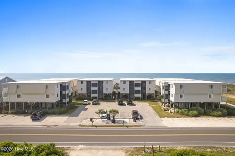 305 W First Street Ocean Isle Beach NC 28469