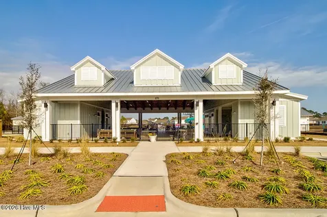 276 N Atlantic Avenue Wilmington NC 28411
