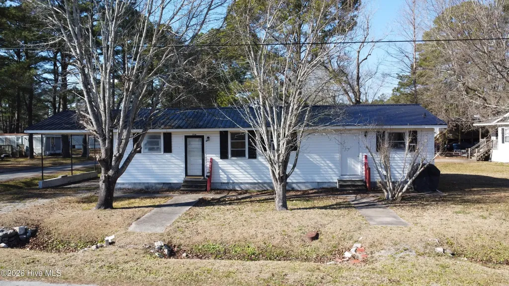 719 Washington Street Belhaven NC 27810
