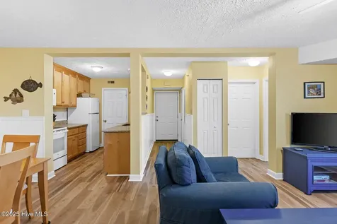 1701 Bowfin Lane Carolina Beach NC 28428