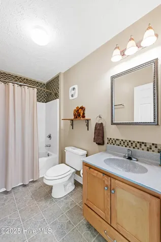 1701 Bowfin Lane Carolina Beach NC 28428