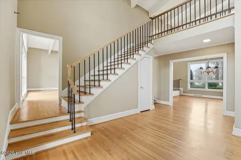 1602 Greenbriar Road Kinston NC 28504