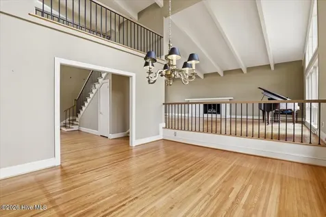 1602 Greenbriar Road Kinston NC 28504