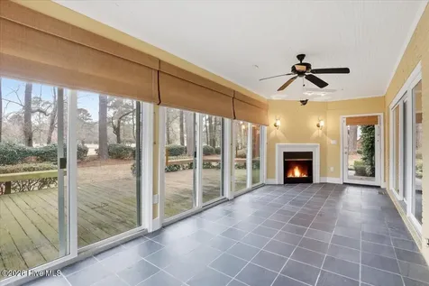 1602 Greenbriar Road Kinston NC 28504