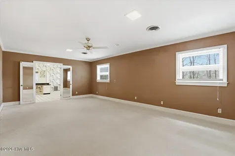 1602 Greenbriar Road Kinston NC 28504