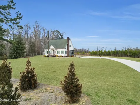 7110 N Us 17 Highway Vanceboro NC 28586