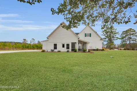 7110 N Us 17 Highway Vanceboro NC 28586