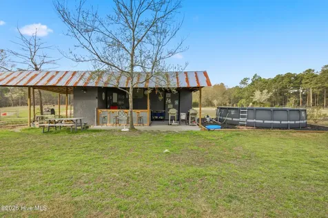 449 Montrose Road Raeford NC 28376