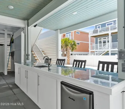 90 W 1st Street Ocean Isle Beach NC 28469