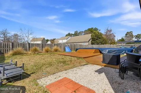 1707 Stones Edge Loop Wilmington NC 28405
