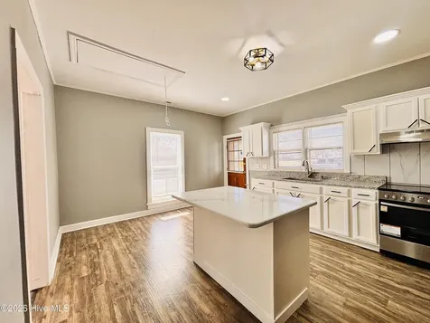 201 N Massey Street Selma NC 27576
