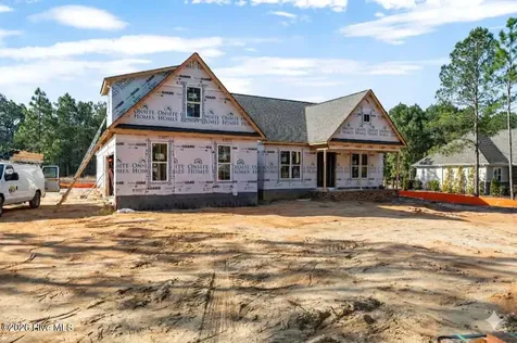 402 Longleaf Drive West End NC 27376