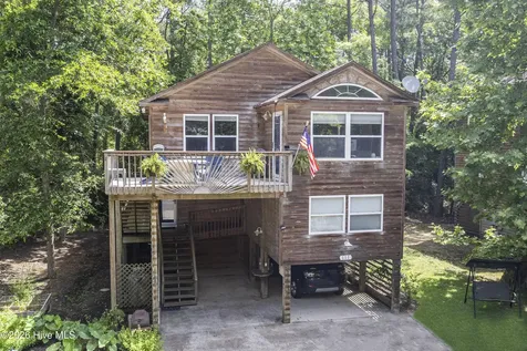 111 Shedders Walk Kill Devil Hills NC 27948
