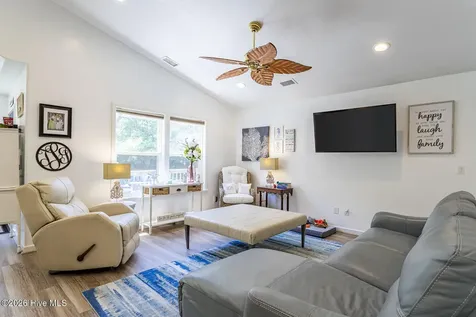 111 Shedders Walk Kill Devil Hills NC 27948