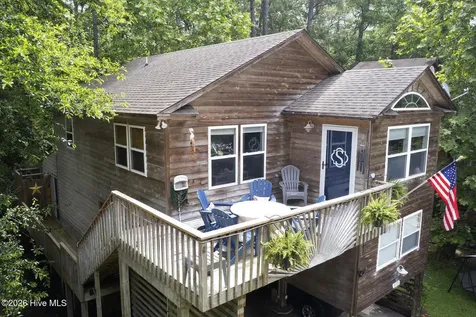 111 Shedders Walk Kill Devil Hills NC 27948