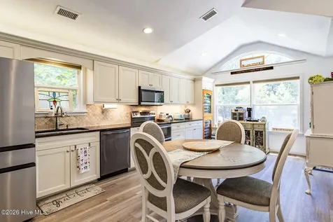 111 Shedders Walk Kill Devil Hills NC 27948