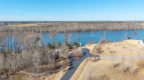 285 Riversound Drive Edenton NC 27932