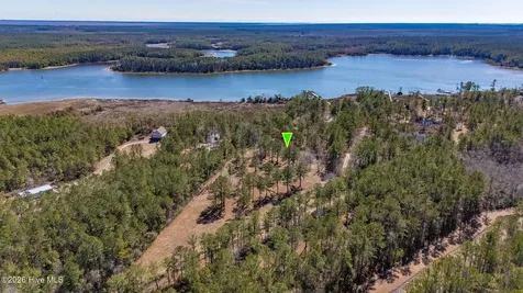 670 Joyner Drive Havelock NC 28532