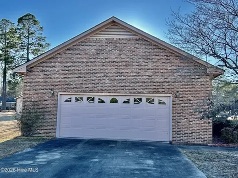 12500 Muirfield Drive Laurinburg NC 28352