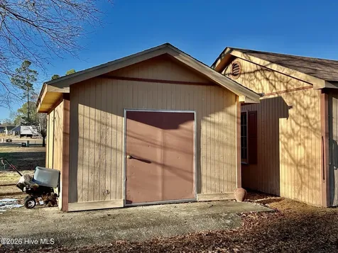 12500 Muirfield Drive Laurinburg NC 28352