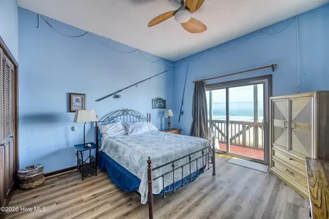 1826 S Shore Drive Surf City NC 28445