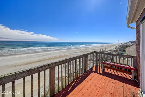 1826 S Shore Drive Surf City NC 28445
