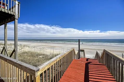 1826 S Shore Drive Surf City NC 28445