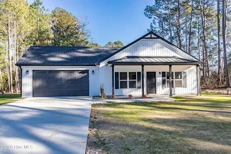 105 Franklin Street La Grange NC 28551