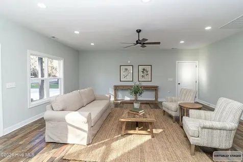 105 Franklin Street La Grange NC 28551