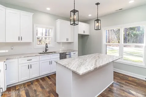 105 Franklin Street La Grange NC 28551