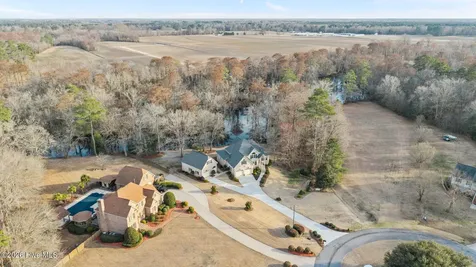 101 Raccoon Run Washington NC 27889