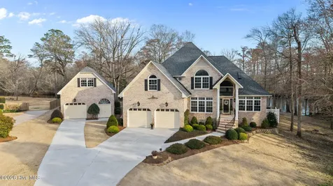 101 Raccoon Run Washington NC 27889