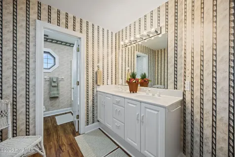 101 Raccoon Run Washington NC 27889