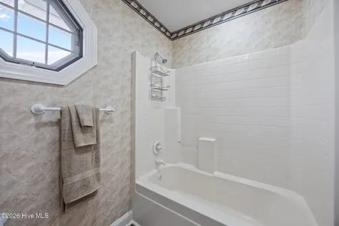 101 Raccoon Run Washington NC 27889