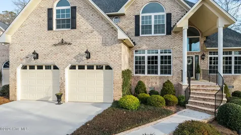 101 Raccoon Run Washington NC 27889