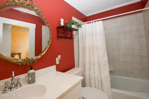 225 E Vermont Avenue Southern Pines NC 28387