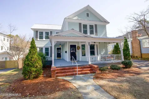 225 E Vermont Avenue Southern Pines NC 28387