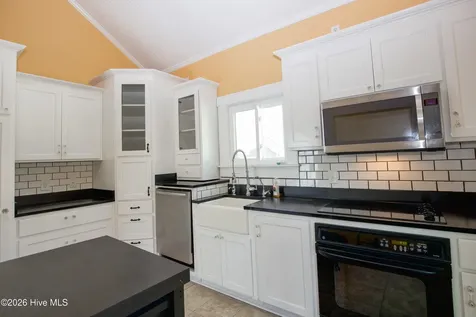 225 E Vermont Avenue Southern Pines NC 28387