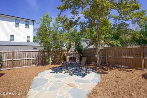 225 E Vermont Avenue Southern Pines NC 28387