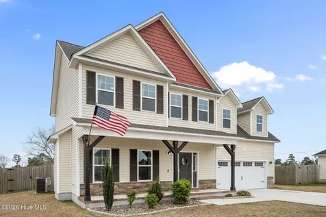 118 Easton Drive Richlands NC 28574