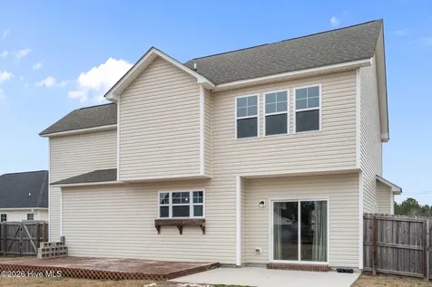 118 Easton Drive Richlands NC 28574