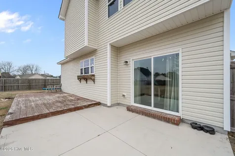 118 Easton Drive Richlands NC 28574