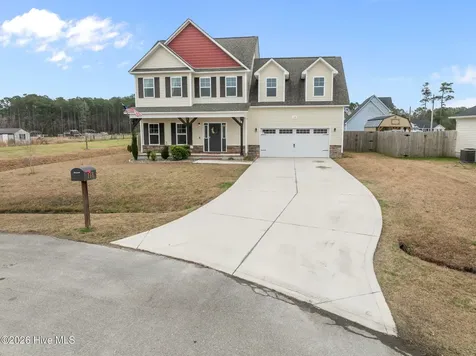 118 Easton Drive Richlands NC 28574