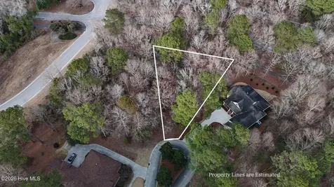 175 Southern Magnolia Lane Wallace NC 28466